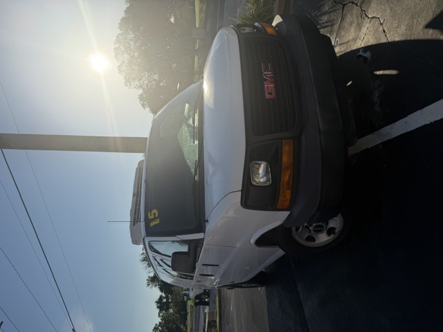 GMC Savana 1500, V8, insulated, AC